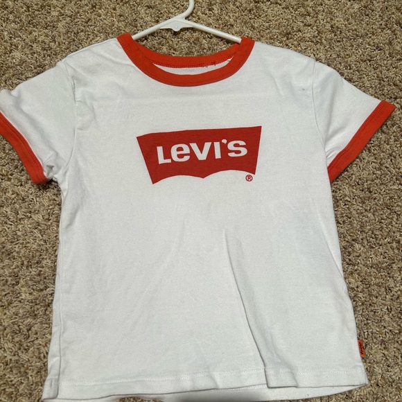 Levi’s top - Picture 1 of 3